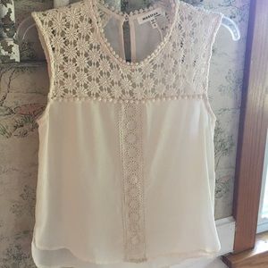 Sleeveless Lace Chiffon Flowy Top